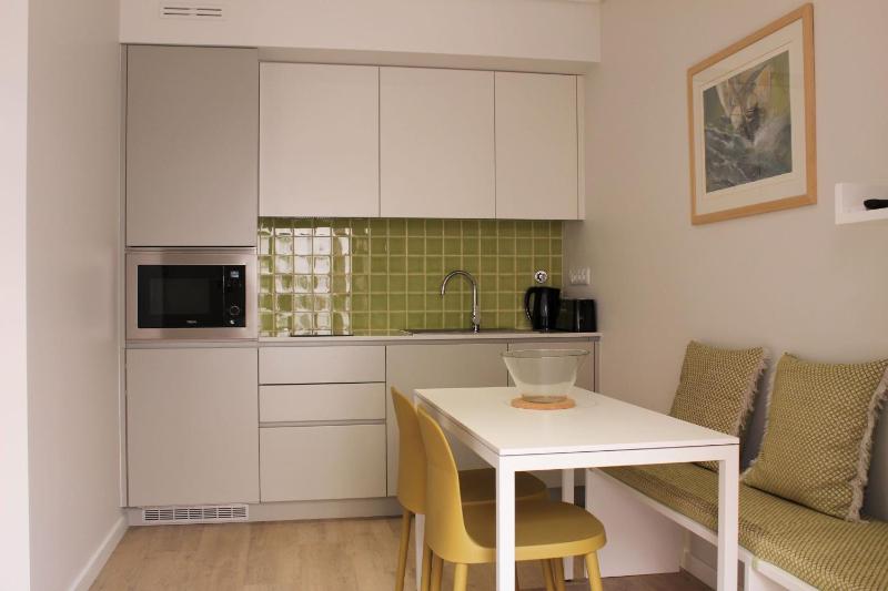Cardeal Suites & Apartments - image 14