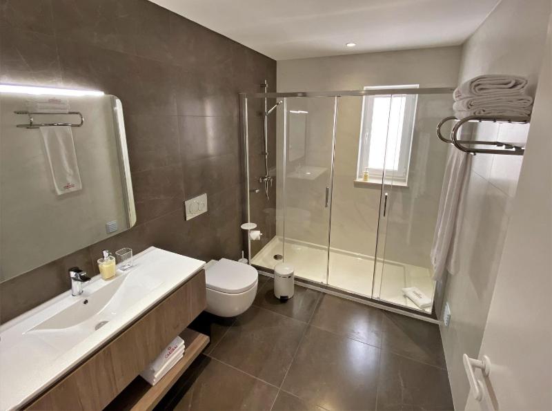 Cardeal Suites & Apartments - image 28