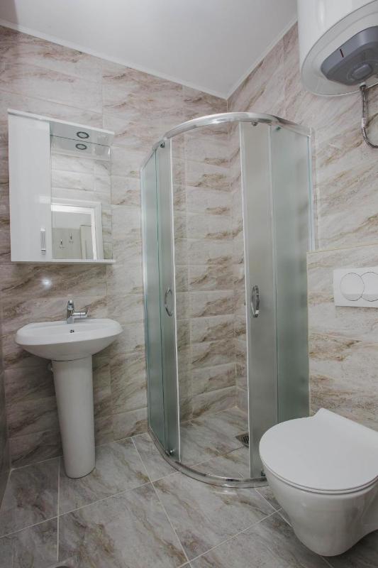 Double or Twin Room with Private Bathroom image 2