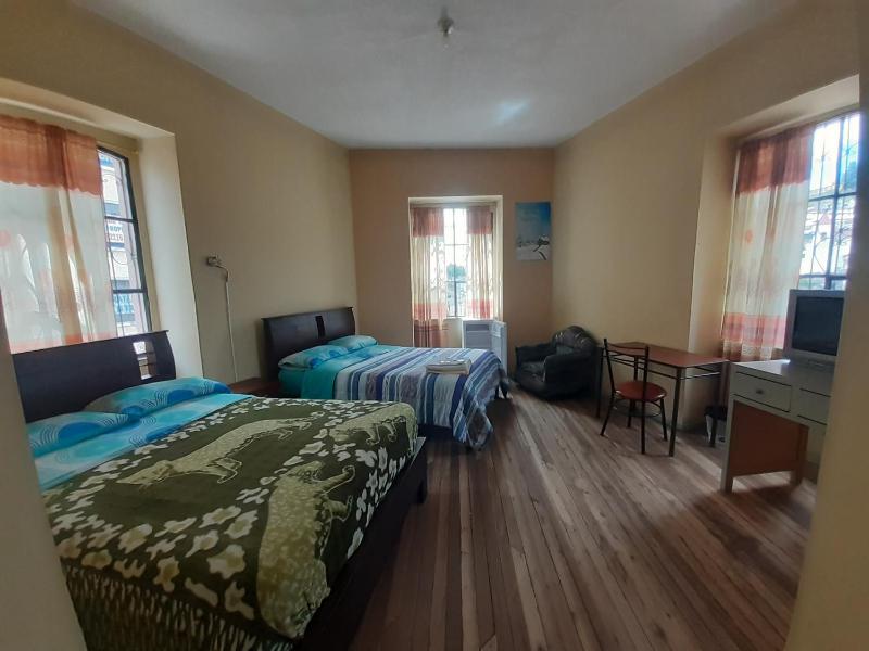 Hostal Mediodia - image 15