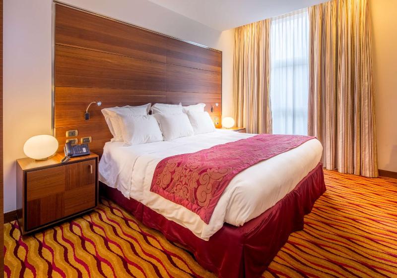 Double Room image 1