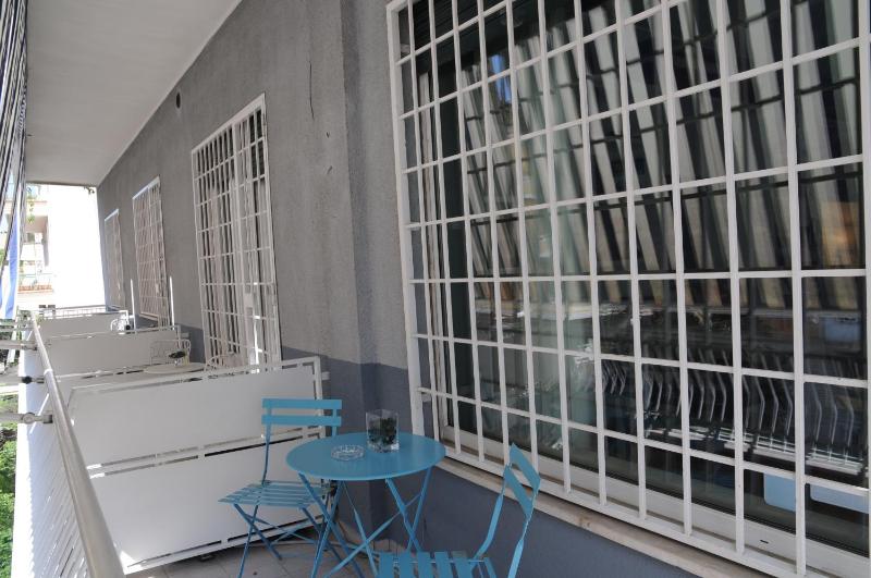 Double Room with Balcony image 3