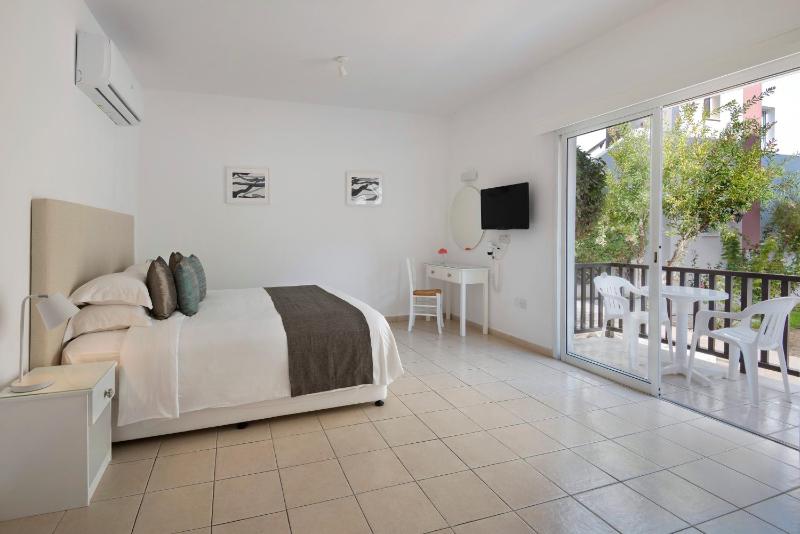 Akti Beach Hotel & Village Resort - image 12