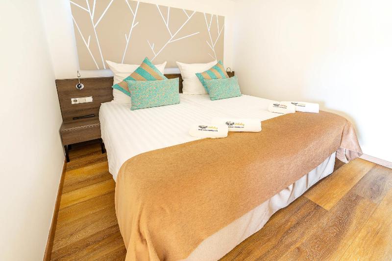Bungalow Standard image 2