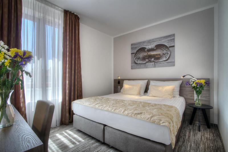 Hotel Páv - image 2
