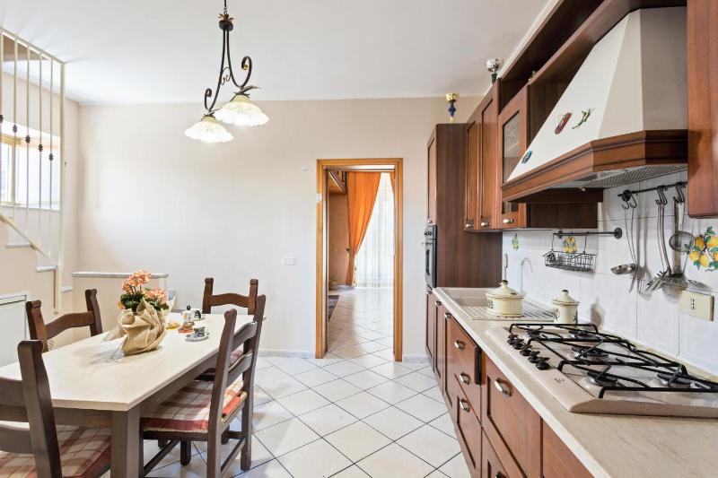 GuestHost - Castello Ursino Balcony Apartment x5 - image 11