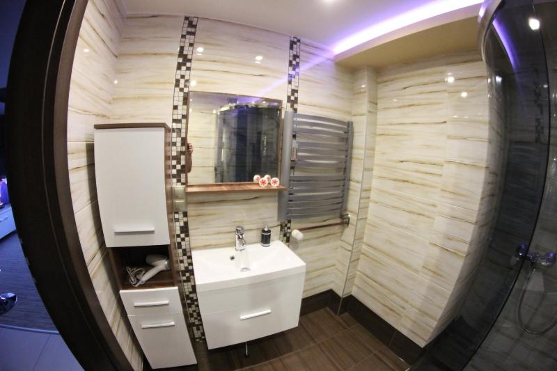 Apartment (2 Adults) image 3