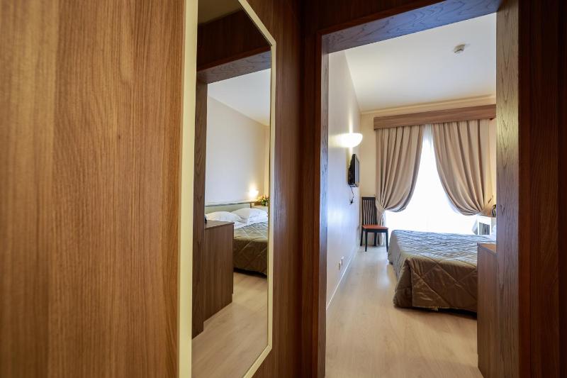 Hotel Mirasole International - image 13
