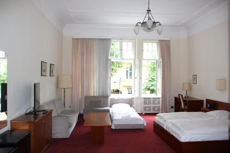 Kurfürst am Kurfürstendamm - image 13