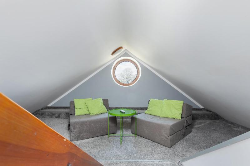 Double Room image 4