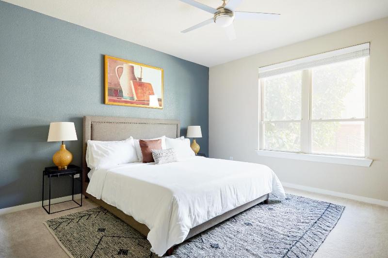 Suite with Balcony image 2