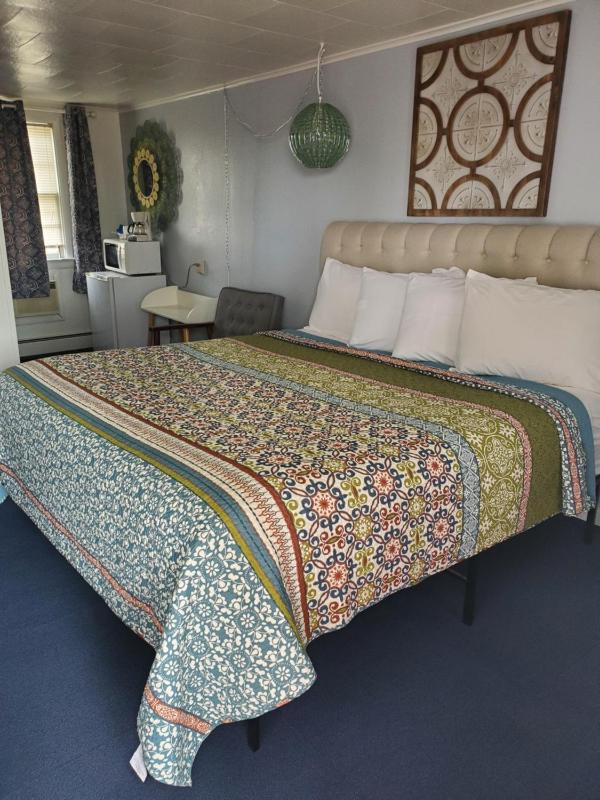 King Room image 1
