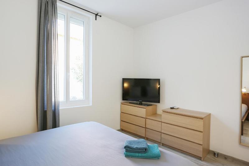 Apartment with Sea View image 4