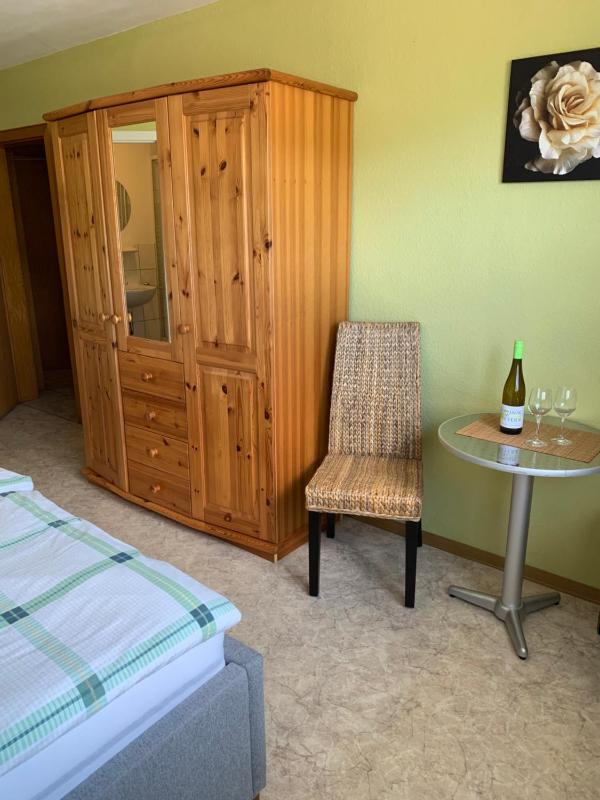 Double Room with Private Bathroom image 3