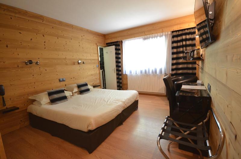Superior Double Room image 4