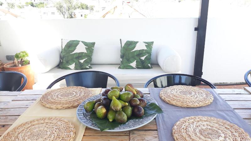 Calcada Guesthouse - image 16