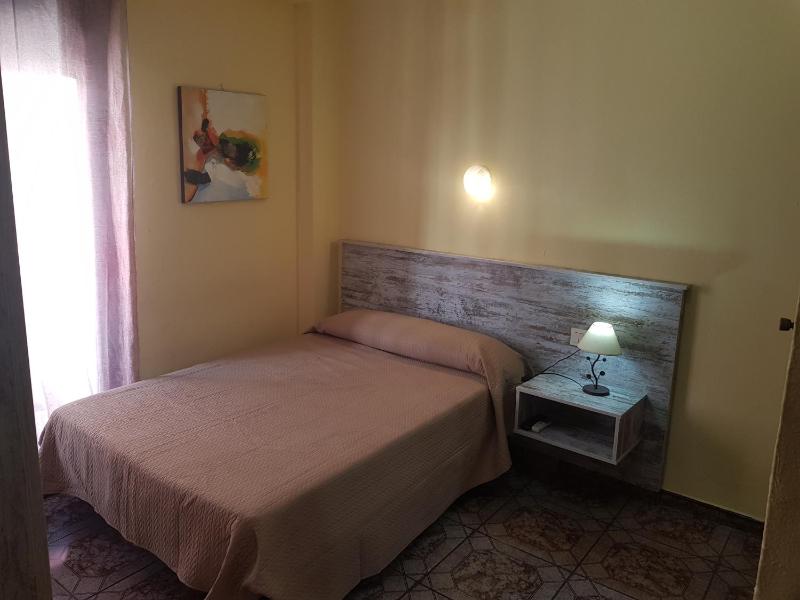 Hostal Virgen Del Rocío - image 42