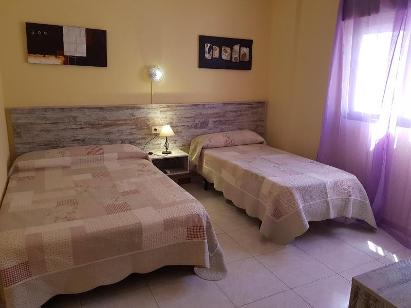 Hostal Virgen Del Rocío - image 37