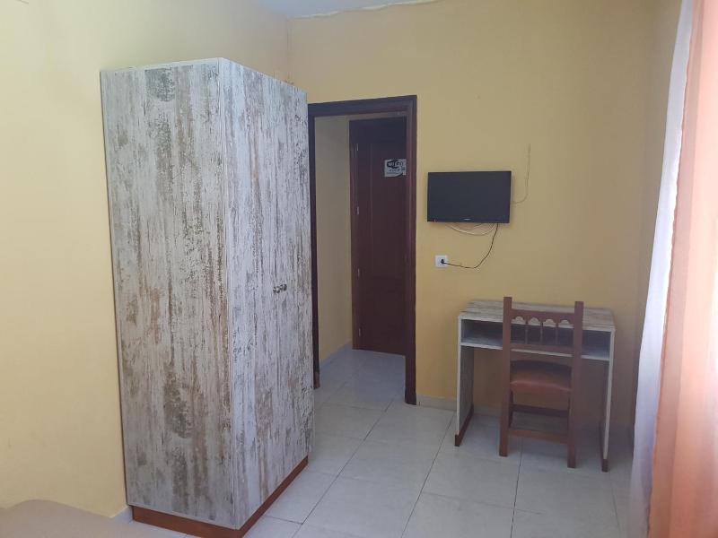 Hostal Virgen Del Rocío - image 24