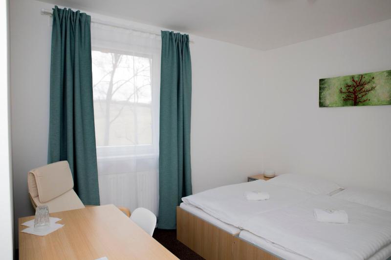 Standard Double Room image 2