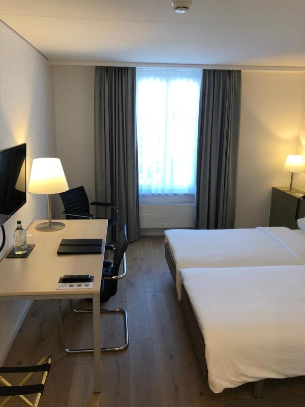 Standard Double Room image 2