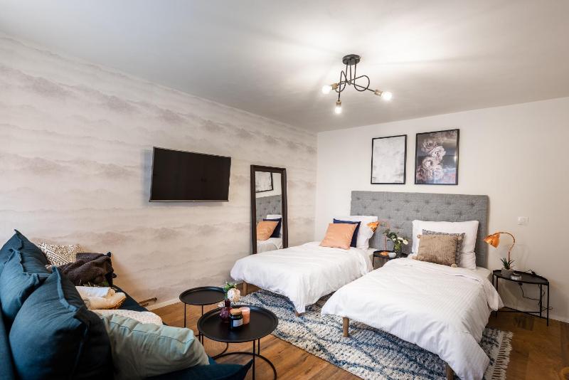 Family Room with Private Bathroom image 2