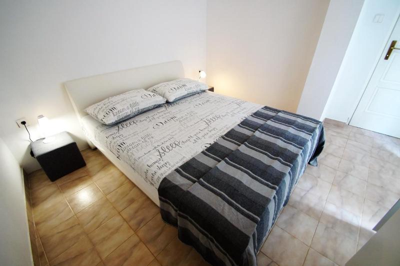 Apartments Petrovic - image 4
