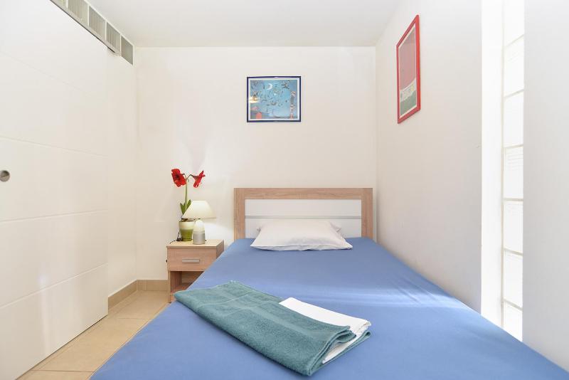 Apartment image 4