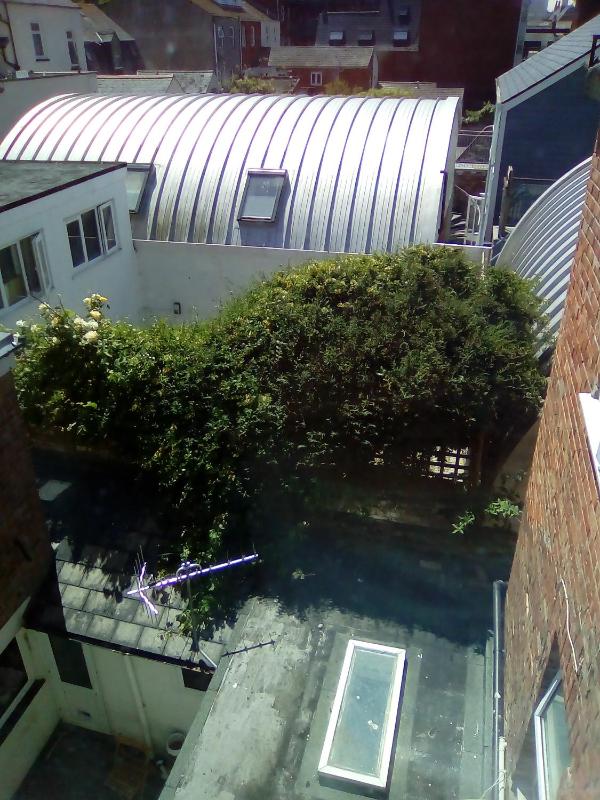 Single Room with Private Bathroom image 2