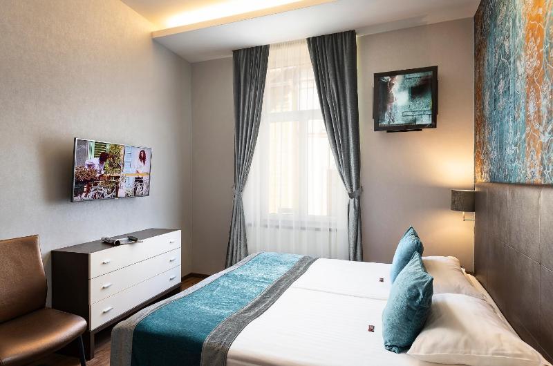 Deluxe Apartment image 4