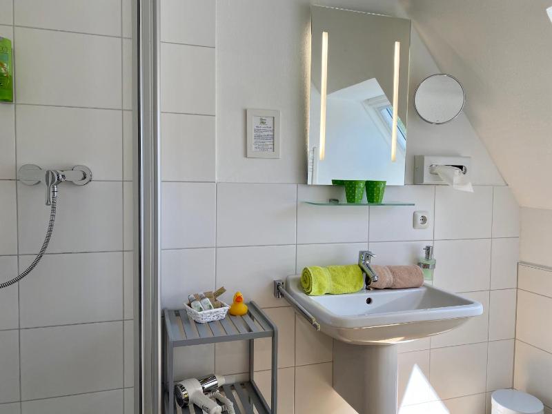 Hotel Garni Dünennest - image 35