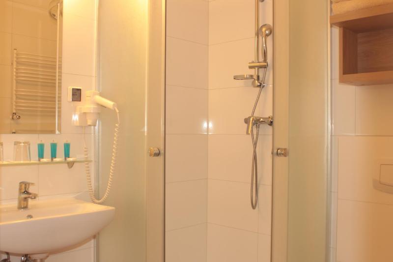 Triple Room image 3