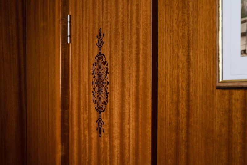 Deluxe Single Room with Courtyard View image 2