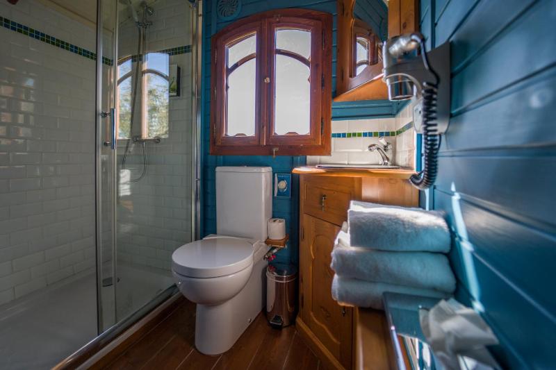 Wooden Caravan image 3