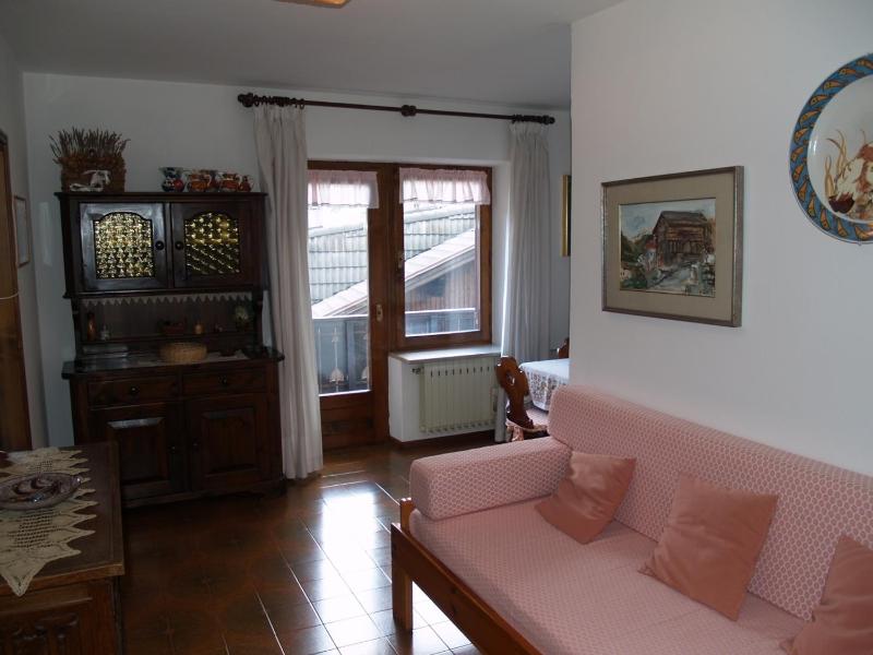 Three-Bedroom Apartment image 4