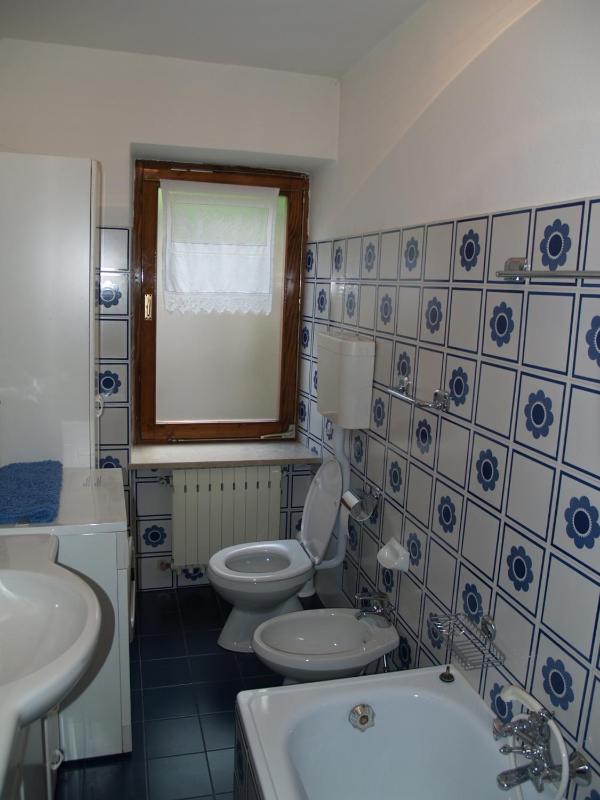 Three-Bedroom Apartment image 3