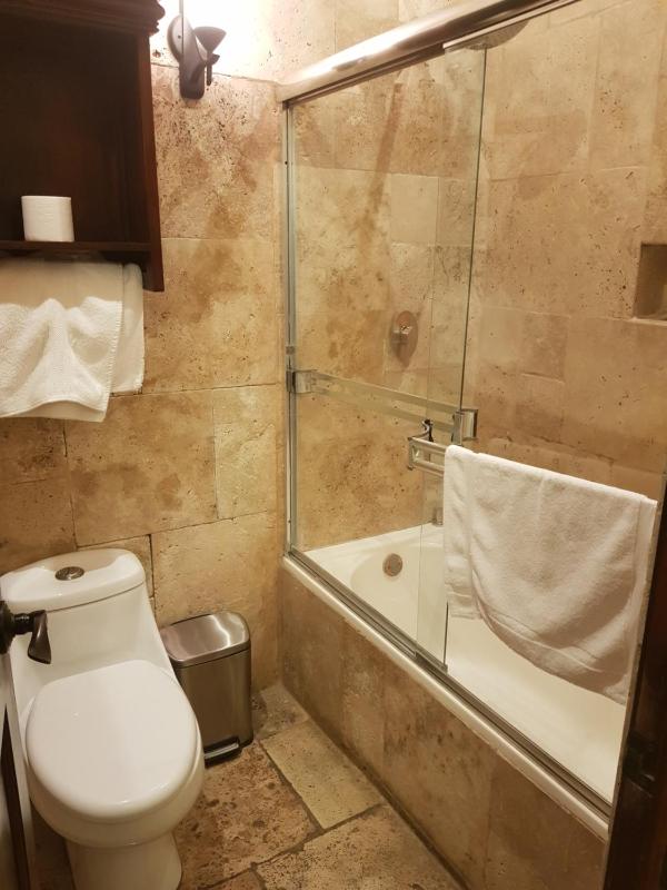 Hotel Aurora - image 4