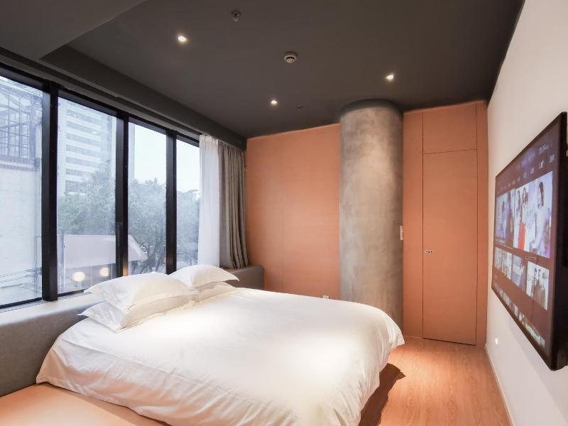 Roomix Shanghai - image 16