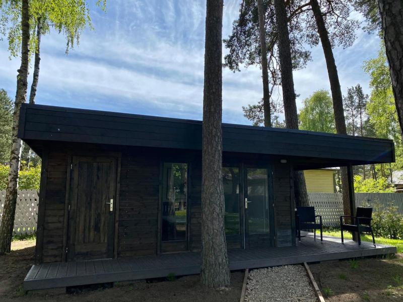 Bungalow with Patio image 3