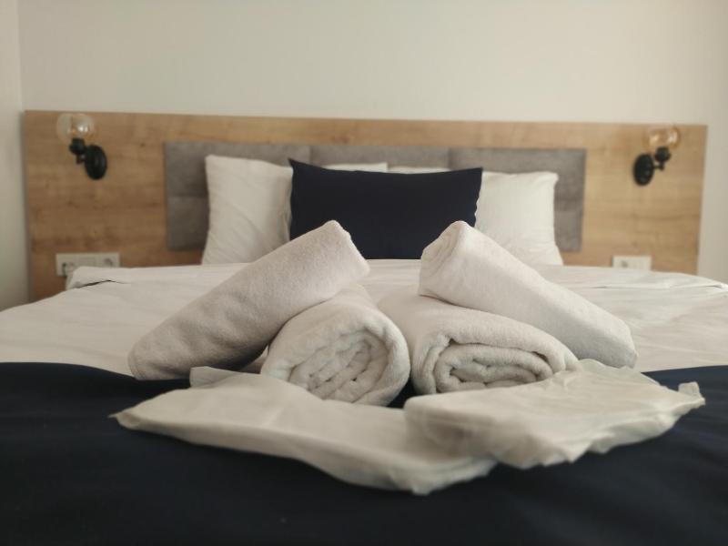 Budget Double or Twin Room image 3