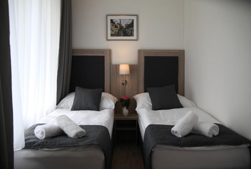 Hotel CK Park - image 10