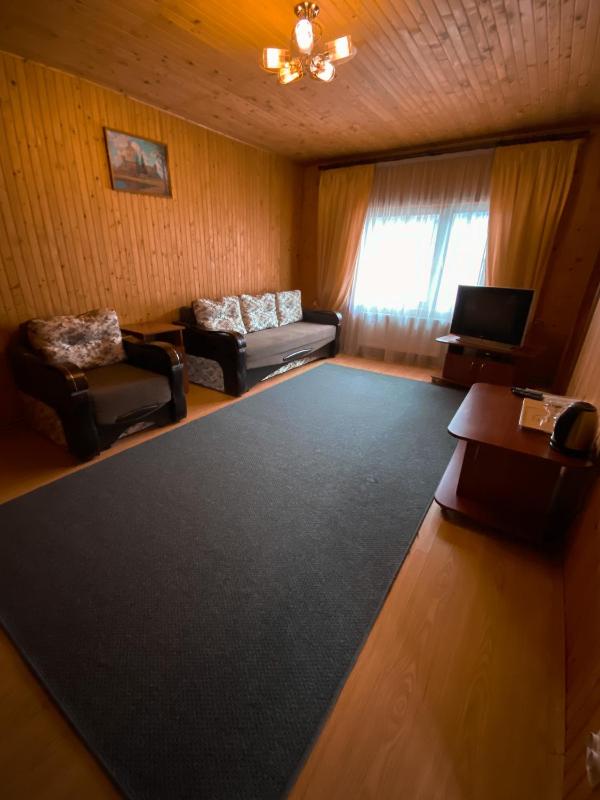 Svitlana - image 13