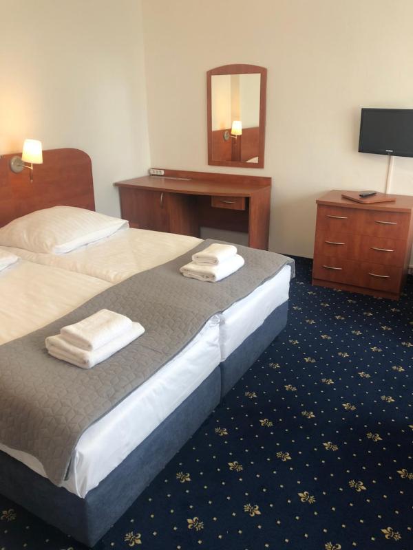 Triple Room image 1
