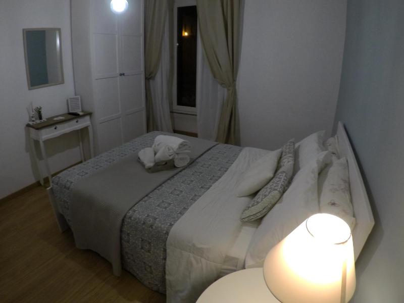 Deluxe Family Room image 3