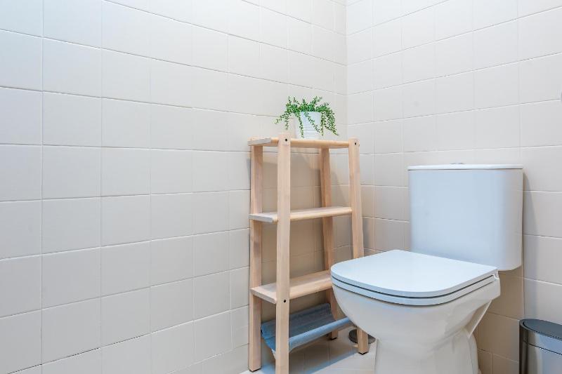 Three-Room Apartment image 3