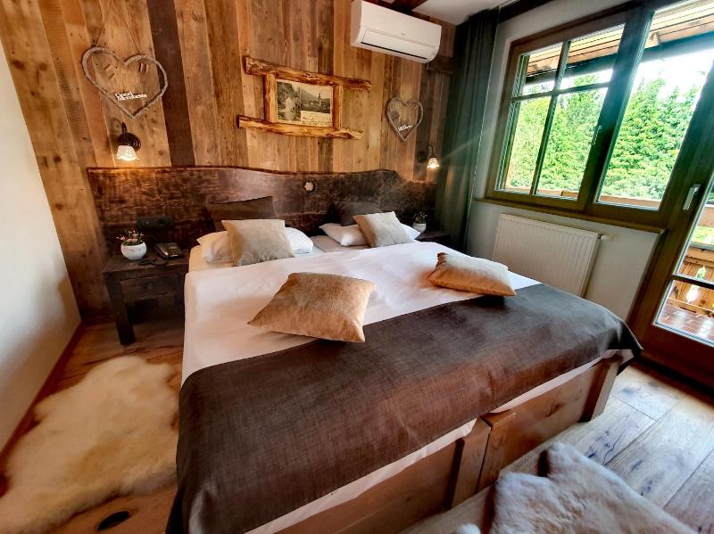 Special Offer - Double Room with New Year Package image 3