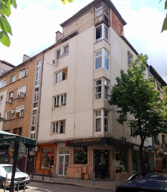 Top Center Apartment next to Vitosha Boulevard - image 5