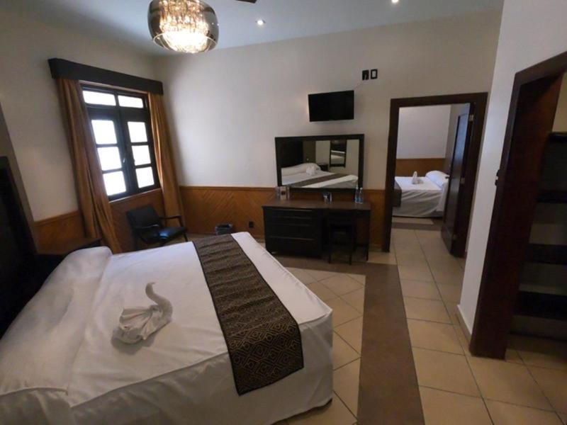 Hotel San Diego - image 7