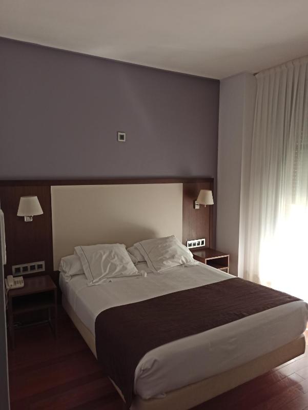 Superior Double Room image 4