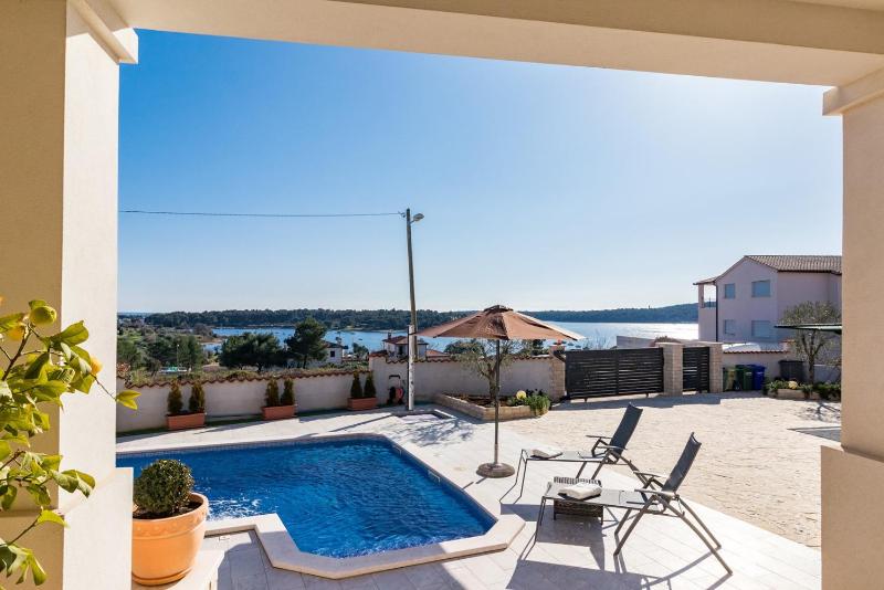 Villa Evelyn - managed by Travel Istria - image 27